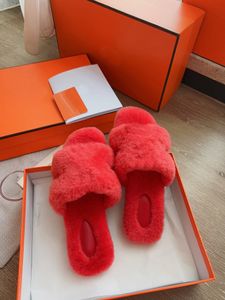 Women shearling sandals Designer Genuine leather slides womens Fashion fur slippers fall winter girls rabbit hair mules