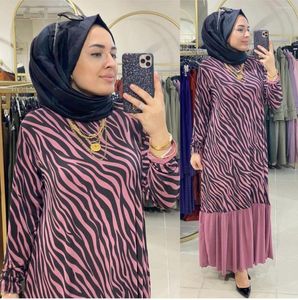 Abbigliamento etnico Eid Ramadan Moda musulmana Stampa Patchwork Abito lungo per le donne Dubai Abaya Islam Femme Abito elegante Arabo Turchia Caftani