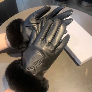 Winter Designer Leather Gloves for Women Fashion Luxury mittens Touch screen Men's gloves Cashmere inner warm mittens thickened Luxury brand