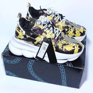 Män skor kvinnor designer sko modeplattform sneakers gummi mocka trippel svart vit bluett guld röda körsbär herr tränare avslappnad dam