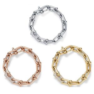 Tiff Designer Armband U-format fog-surroundarmband kedja inlagd med diamant vintage metallstruktur hästskoformad tjejfrien259y