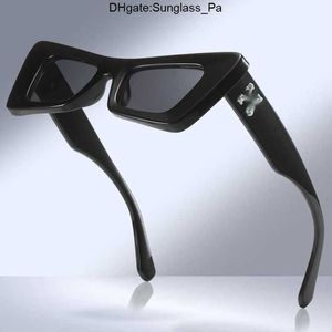 Fashion OFF W sunglasses Luxury Offs White Frames Men Women Trend Brand Square Sunglass Arrow x Frame Eyewear Bright Sun Glasses Sports Travel Sunglasse UJ95