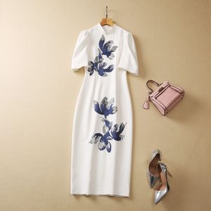 2023 White Solid Color Paisley Embroidery Dress Short Sleeve Stand Collar Sequins Midi Casual Dresses S3W270525