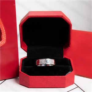 Crystal Diamond Pierścienie Mężczyźni Kobiety miłośnik Para wypolerowana pierścień Pierścień Gold Srebrna Biżuter