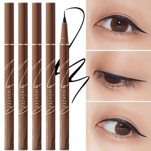 Ögon Shadowliner -kombination 4 färger Ultrafine Liquid Eyeliner Pen Hållbar vattentät naturlig slät liggande silkesmaskfoder Varaktiga ögon Makeup Cosmetic 230911