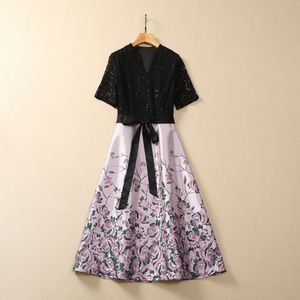 2023 Black Lace Panelled Floral Jacquard Dress Short Sleeve V-Neck Sequins Midi Casual Dresses S3Q060705