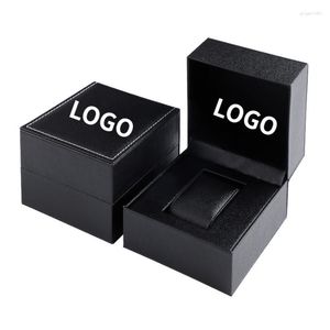 İzle Kutuları Tüm Siyah PU Deri Square Clamshell Saklama Kutusu Ücretsiz Logo Oyma Hizmeti Kişiselleştirilmiş Özelleştirme Hediyesi
