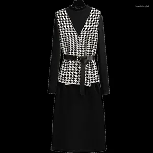 Work Dresses Korea Fall Winter 2023 Fashion Women Dress Suit Plaid Knitting Good Elasticity Vests Black Loose Elegant Two Piece Set