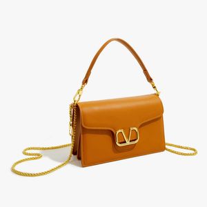 Cowhide Vbuckle Valenteno Umhängetasche Vlogo Lady Miniloco -Kette Little Handheld Classic Bags Leder 2024 Ein neu