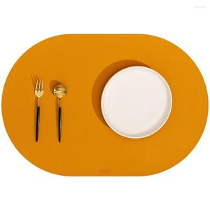 テーブルマットは黄色いコースターなしで滑り止めシリコンプレースマットスタイリッシュなフェイクレザーテクスチャー熱染色抵抗があり、食事に簡単に