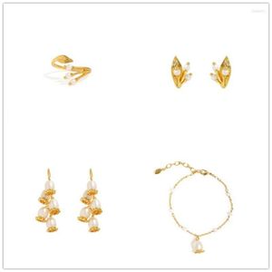 Collana orecchini set valle campana fiore giglio selvatico serie anello braccialetto gioielli per donna tendenza 2023