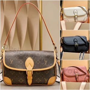 luxury designer fashion bags Shoulder Bag Totes real leather luxurys old flower Baguette handbag large capacity canvas strap embossed Letters colorful dhgate bag