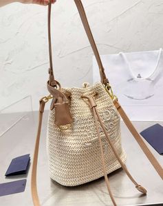 Woman Straw Bags bucket bag Nylon shoulder bags Hobos Chain Handbags Designer Crossbody Lady