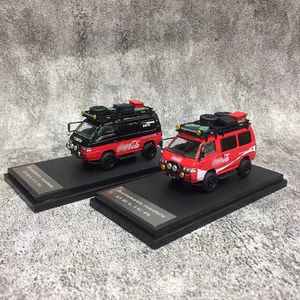 Diecast Model Autobots 1 64 Car Delica V3 Star Wagon 4x4 Off Road Refitting Classical Red Coating 230912