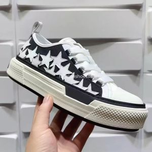 Дизайнерские звезды Court Low Shoe Men Sneakers Amri Black Women White Canvas Mens Trainers Fashion