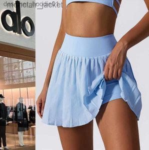 Skirts 2023 Desginer Bra Yoga's Women's Tennis Skirts and Trousers for Outdoor CasuWear Pleated Skirt Anti Glare Fitness Sports Short Skirt Summer L230912