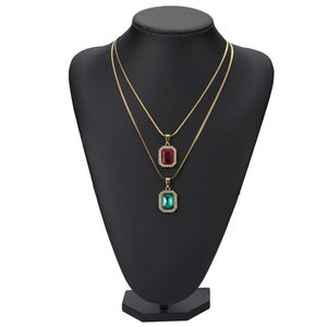 Mens Mulheres Vermelho Azul Verde Gem Pequeno Pingente Colares Colares Cadeias Preto Branco Gemstone Moda Bijou Cubic Zirconia Hipster Hiphop Jóias