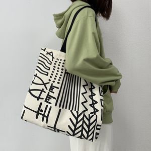2023 neuer europäischer Stil ins Lazy Wind große Kapazität koreanische Canvas-Tasche weibliche One-Shoulder-Studentin Literatur und Kunst minimalistische Einkaufstasche Todd Bag Einkaufstasche