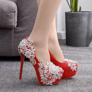 Sapatos de vestido mulheres laço branco flor casamento prata cristal frisado salto alto sandálias plataforma bombas para festa banquete dama de honra