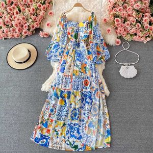 Gatastilklänningar 2023 modedesigner Boho Maxi Casual Dresses Women's Long Lantern Sleeve Blue and White Porslin Floral Print Party Long Dress HKD230912