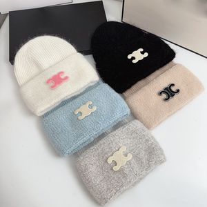 Beanie Mens Mulheres High-End Designers Marca Chapéus Bonnet Inverno Malha Chapéu De Lã Carta Macio Pele De Coelho Crânio Caps Mais Grosso Máscara