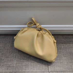 Women Size Botteega Small Veneeta Pleated Bags 2023 Version Bag Pouch Clip Same Style Handheld Ladies Single Shoulder Crossbody C7hf5QVB