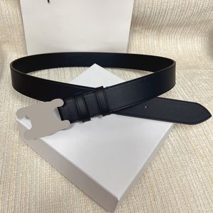 Cintura di design Moda Uomo Donna Cinture in pelle di vitello double face Strato superiore Elettrolitico Fibbia di alta qualità Cinture di moda marrone nero con scatola