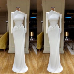 Luxury Arabic Arabic White Mermaid Evening Dresses Sheer Long Sleeves Satin Applique Ruched Long Formal Prom Party Gowns
