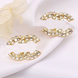 18K Gold Plated Brand Designers Letters Stud Earrings 925 Silver Charm Women Crystal Rhinestone Pearl Earring for Wedding Party Jewerlry Accessories