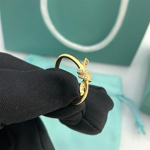 Designer ringer med dimond kvinnlig pläterad 18k rosguld ed rep kärleksring flicka för kvinnor lady party bröllop gåva engagemang je193t