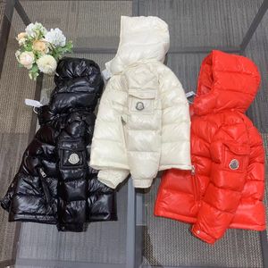 Cappotto per bambini Vestiti per neonati Felpe con cappuccio per bambini Designer con cappuccio Spessa Capispalla calda Boy Girls Design Capispalla 100% Piumino d'oca bianco rosso bianco nero