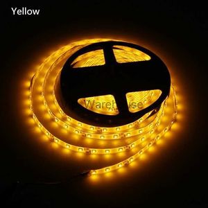 Tiras de LED DC 12V 5 metros 300LED SMD 3528 RGB SMD LED Flexível LED Strip light 60L / M à prova d'água com controlador de alta intensidade HKD230912