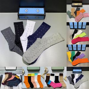 Designesr Mens Womens Sock Embroidery Casual Tiger Autumn Pure Cotton Sports Sticke Warm Winter Men Letter Fashion Socks Gift Box2697