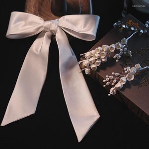 ヘアクリップブライドボウヘッドバンドスーツ美しい結婚式の花のヘッドアクセサリー