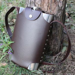 Flachmänner 64OZ Tragbare Edelstahlflasche Flagon Outdoor-Reise-Trinkgeschirr Weintopf Lederbezug Alkoholflasche