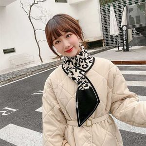 20% OFF Autumn and Winter New Fashion Triangle Warm Core Yarn Scarf Versatile Leopard Pattern Letter Thousand Bird Check Neck