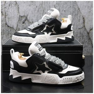 Wiosenna jesień mężczyzn Casual Streetwear Chunky Buty Designer Sneakers Platform Trener Men Chaussure Homme