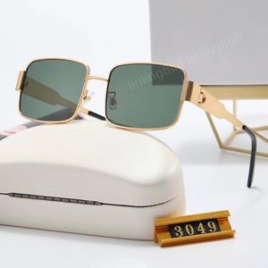 2023 Óculos de sol de designer de luxo Óculos masculinos femininos com Lisa Triumph Beach Street Foto O mesmo Fashion Square Sunglasses Metal Full Frame com caixa de presente
