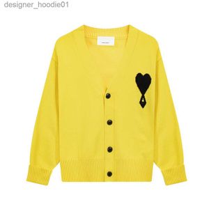 Herrtröjor Designer Cardigan tröja Kvinnor Fashion Knit Love Top Luxury Women