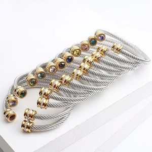 Weihnachtsgeschenk Monat Armband Dy Luxus Designer Twisted Pearl Head Damenmode vielseitige Twist Armbänder Schmuck platiniert Hochzeit