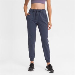 L-96 Classic Joggers Drawcord Easy Fit Yoga Pants with Pocket Sweat-Wicking For Fitness Dancing Sweatpants Running Track Pants Bre242w