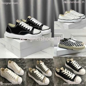 Designer Trainers Co mmy upplösningsskor män sneakers plattform sneaker läder tränare mihara yasuhiro tjock suled sports casual brädsko 35-45