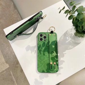 Зеленый дизайнерский чехол для телефона для IPhone 14 Pro Max 13 12 11 X Xs Xsmax Модный ремешок на запястье Чехлы-подставки для телефонов Роскошные брендовые чехлы для телефонов