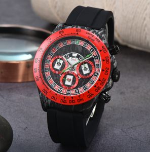 Orologio da uomo nuovi orologi da uomo di lusso tutti i quadranti orologio al quarzo di alta qualità orologio cronografo di marca superiore cinturino in gomma accessori moda uomo regali