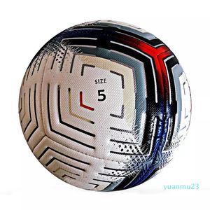 dimensioni ufficiali Palloni e peso in pelle sintetica per pallone da calcio Design personalizzato cucito a macchina footBall High