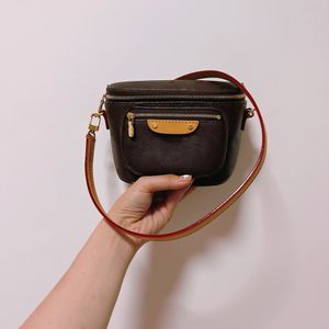 حقائب مصممة النساء أكياس الكتف الكلاسيكية التسوق التسوق Crossbody حامل الحروف الترفيه