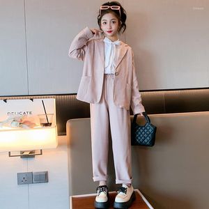 Куртки для девочек, осенний костюм 2023, модный весенний китайский детский корейский весенний комплект из трех предметов