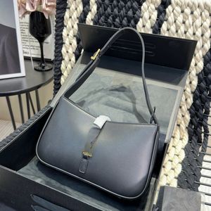 10A Womens Handbag 2023 Designer Womens Mini Tote Fags Candy Mini Bag حقيقية من جلد الغنم الحقيقية أكياس السحابة السحابة العلامة التجارية