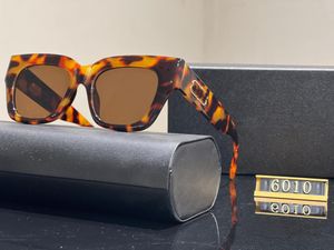 Partihandel 5 par klassiska högkvalitativa vindtäta PU400 herr- och kvinnors Q6010 solglasögon lyxdesigner polariserade solglasögon