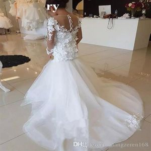 Księżniczka Białe Flower Girls Sukienki koronka syrenka na wesela dekolt łodzią Długie rękawy 3D-Floral Beautiful Gown206b